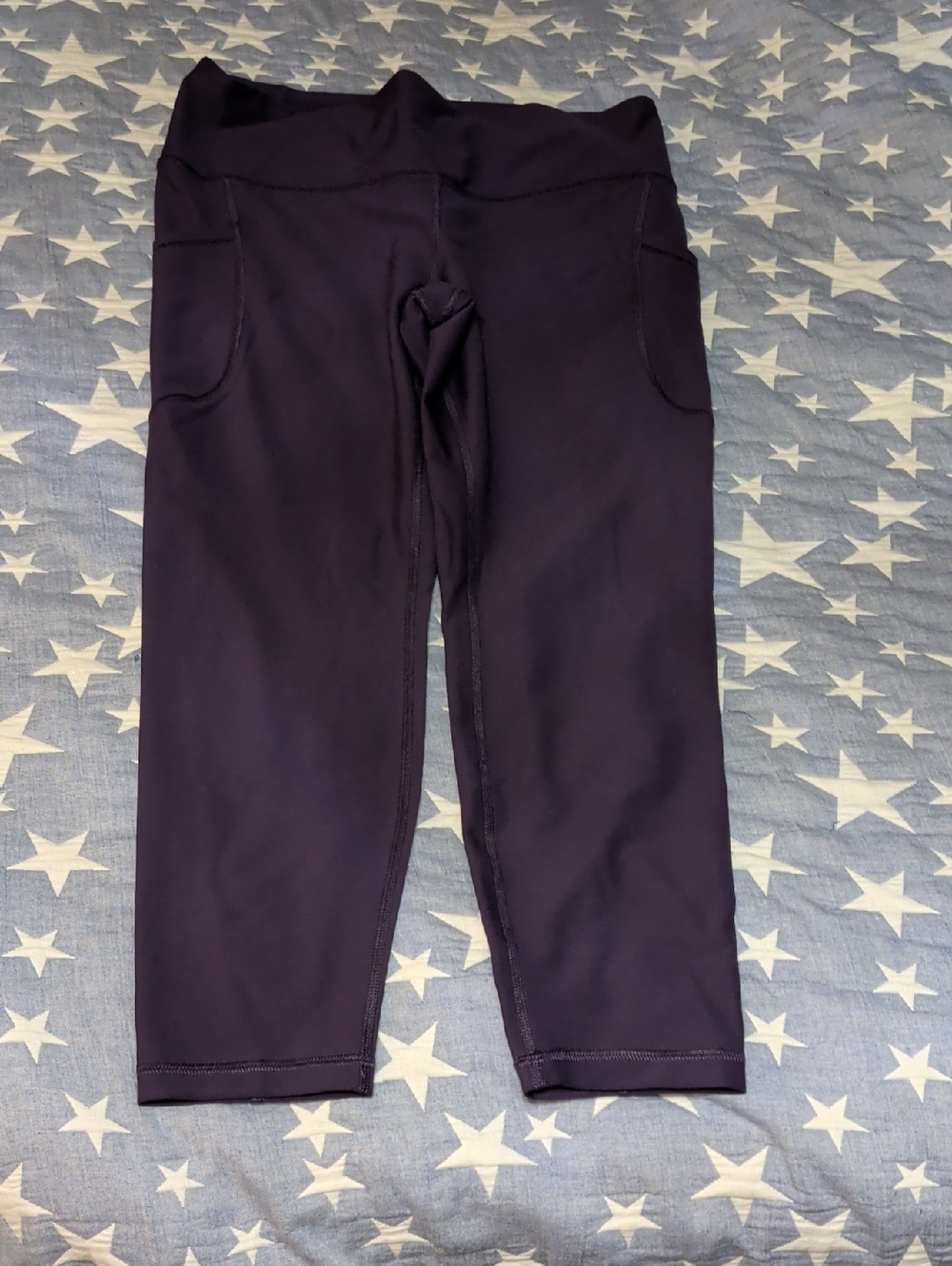 Plum Colored Old Navy Powersoft Athletic Leggings Large
